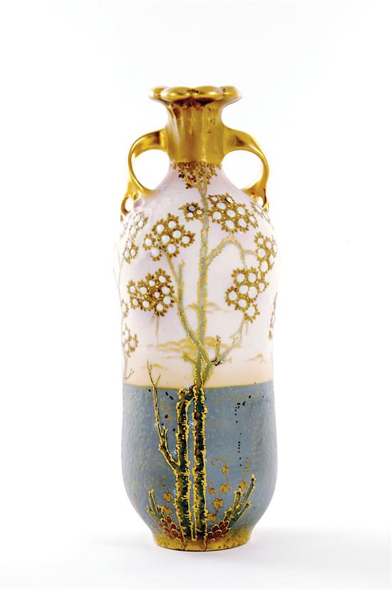 Japanese Moriage porcelain vase