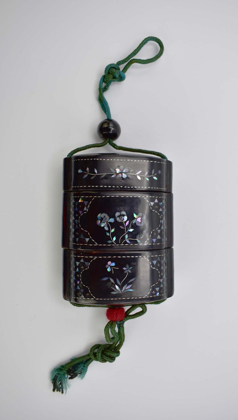 JAPANESE MOTHER-OF-PEARL INLAID