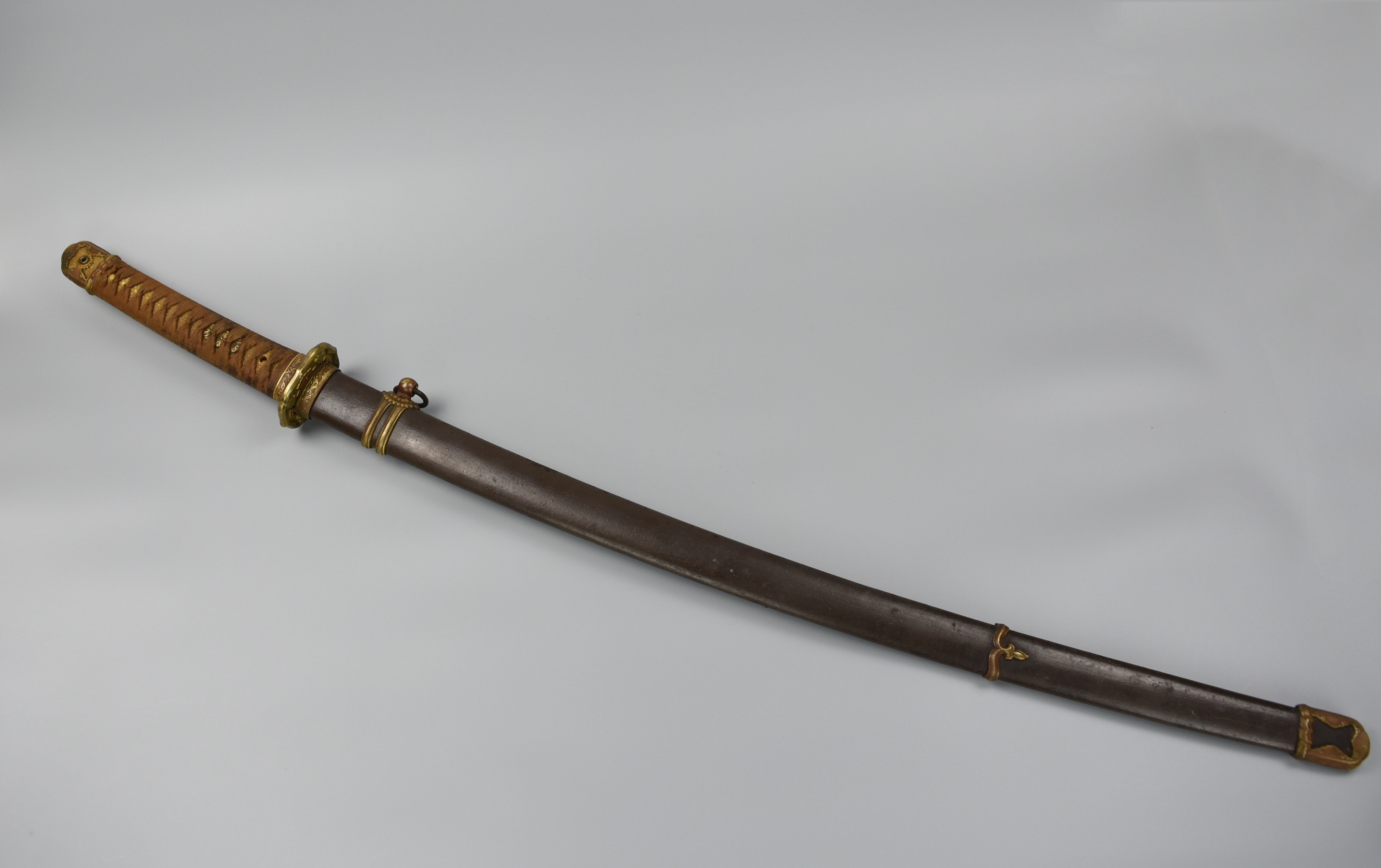 JAPANESE NAVAL GUNTO SWORD, 19-20TH