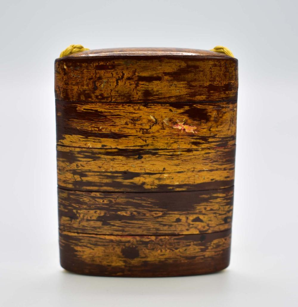 JAPANESE OVERALL GRAINED WOOD