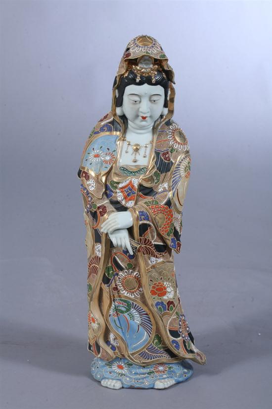 JAPANESE PORCELAIN FIGURE OF