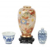 JAPANESE PORCELAIN SATSUMA FLO