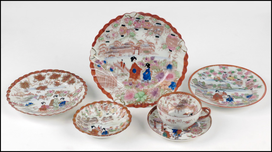JAPANESE PORCELAIN TABLE SERVICE.