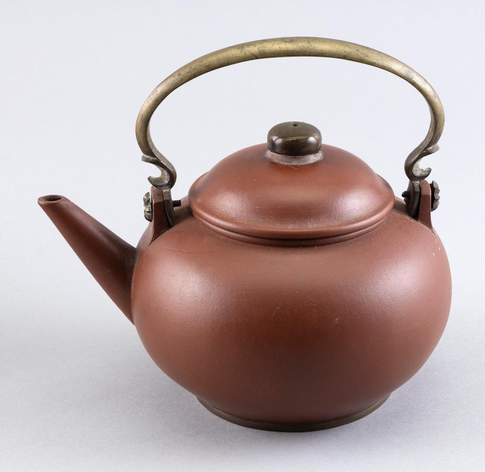 JAPANESE RED CLAY POTTERY TEAPOT