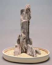 JAPANESE ROUGHLY WEATHERED SUI