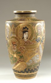 JAPANESE SATSUMA POTTERY LARGE