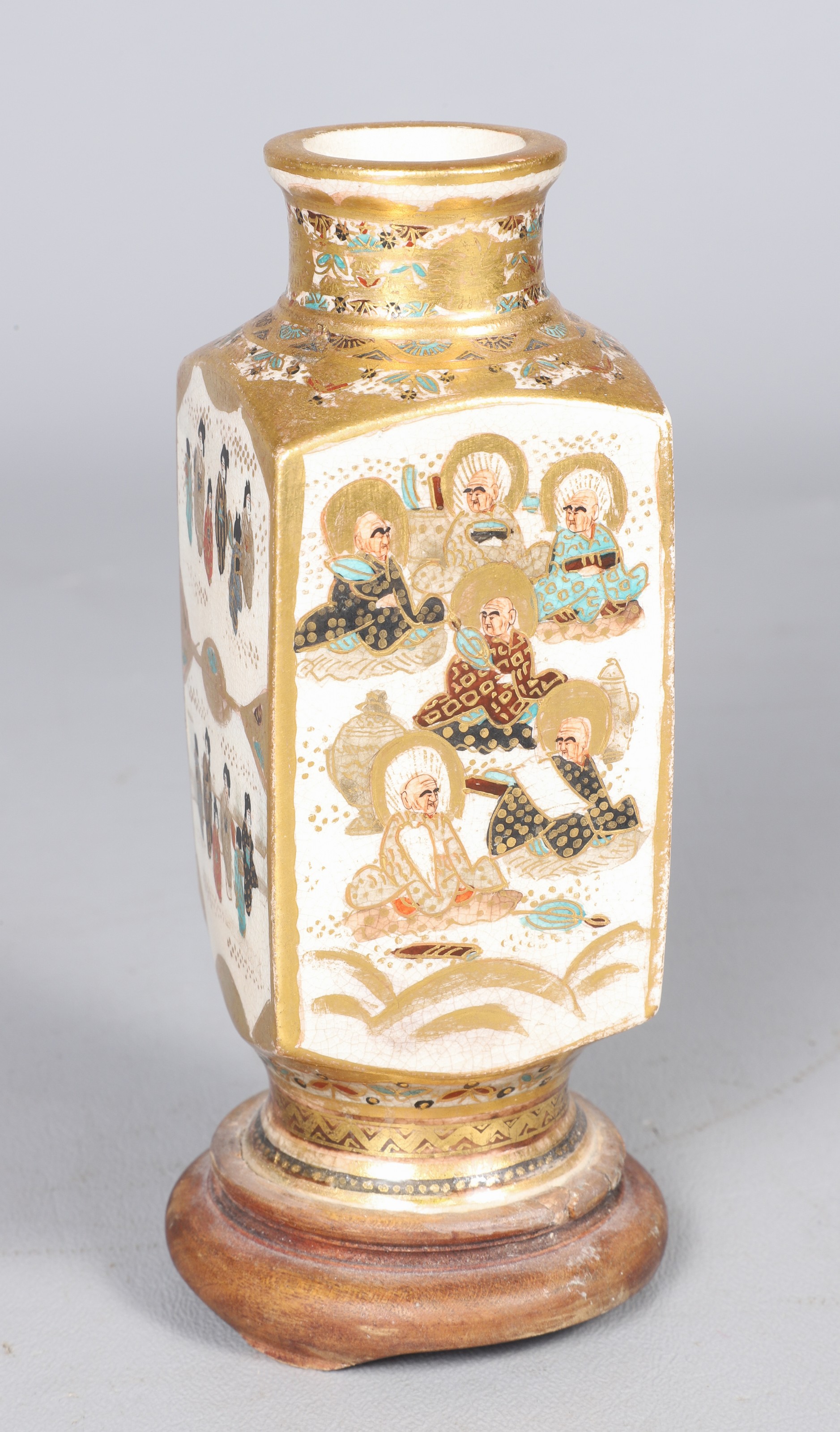 Japanese Satsuma vase, Immortals