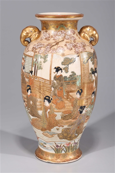 Japanese satsuma vase with