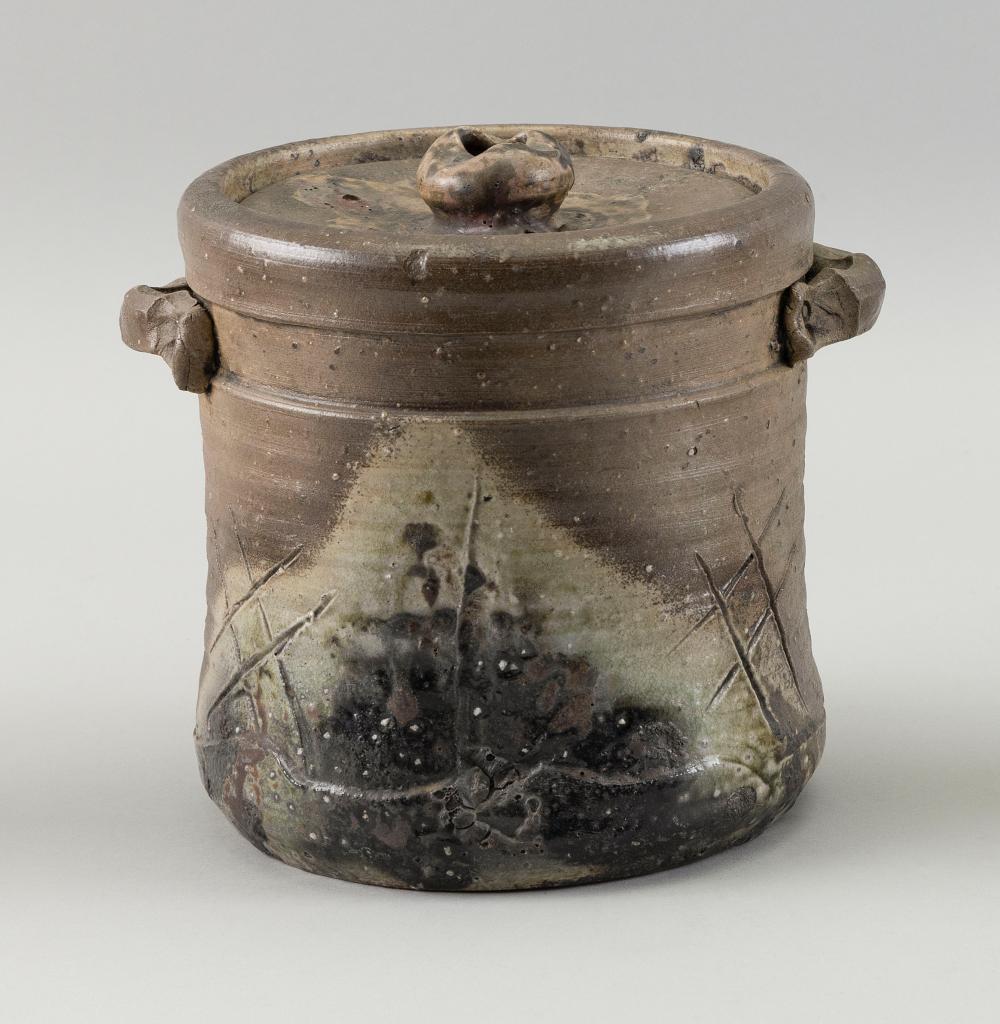 JAPANESE SHIGARAKU POTTERY