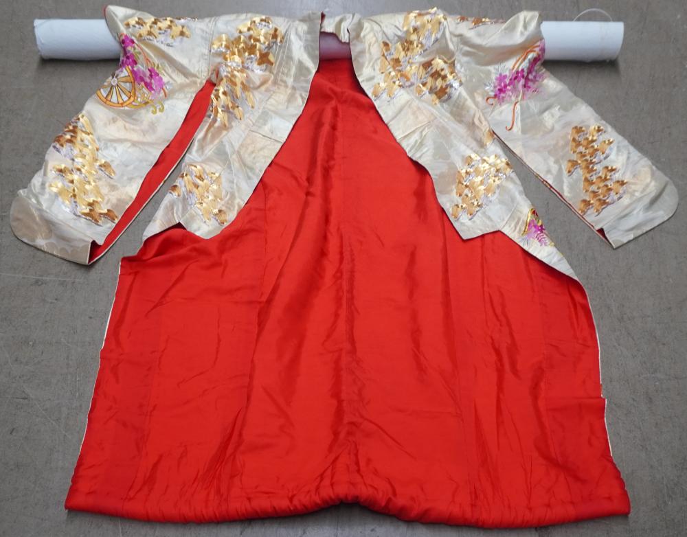 JAPANESE SILK GILT ADORNED