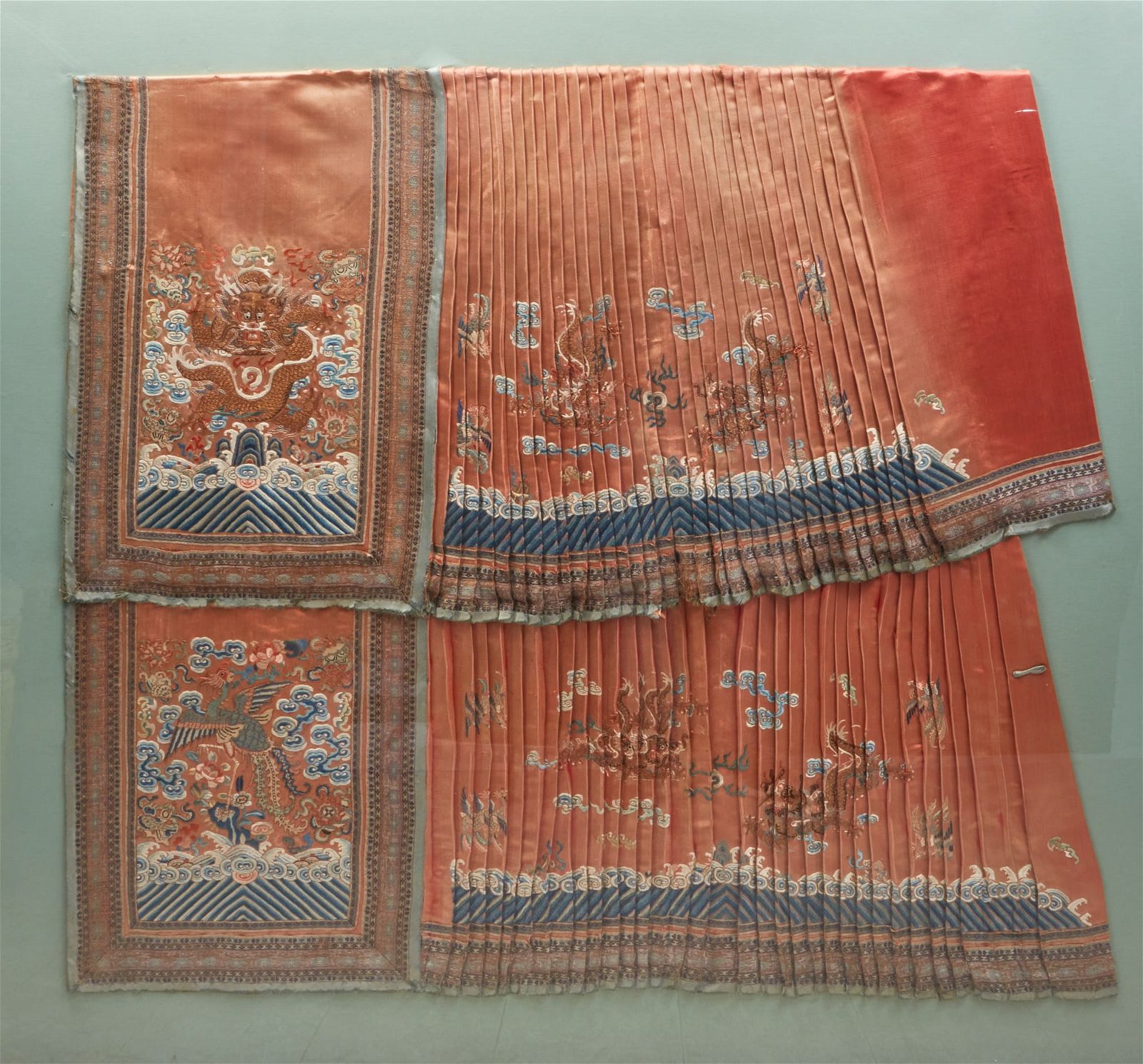 JAPANESE SKIRT FRAGMENT IN