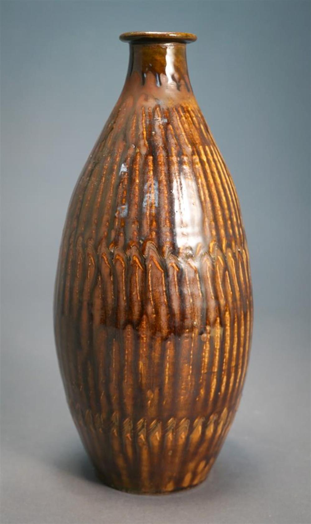 JAPANESE STUDIO POTTERY VASE, H: