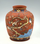 JAPANESE SUMIDA STYLE VASE: Ja