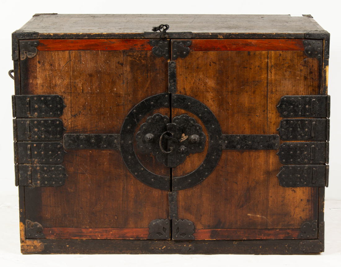JAPANESE TANSU Japanese tansu,