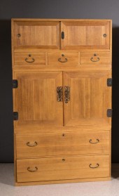 JAPANESE THREE-SECTION ISHO-DA