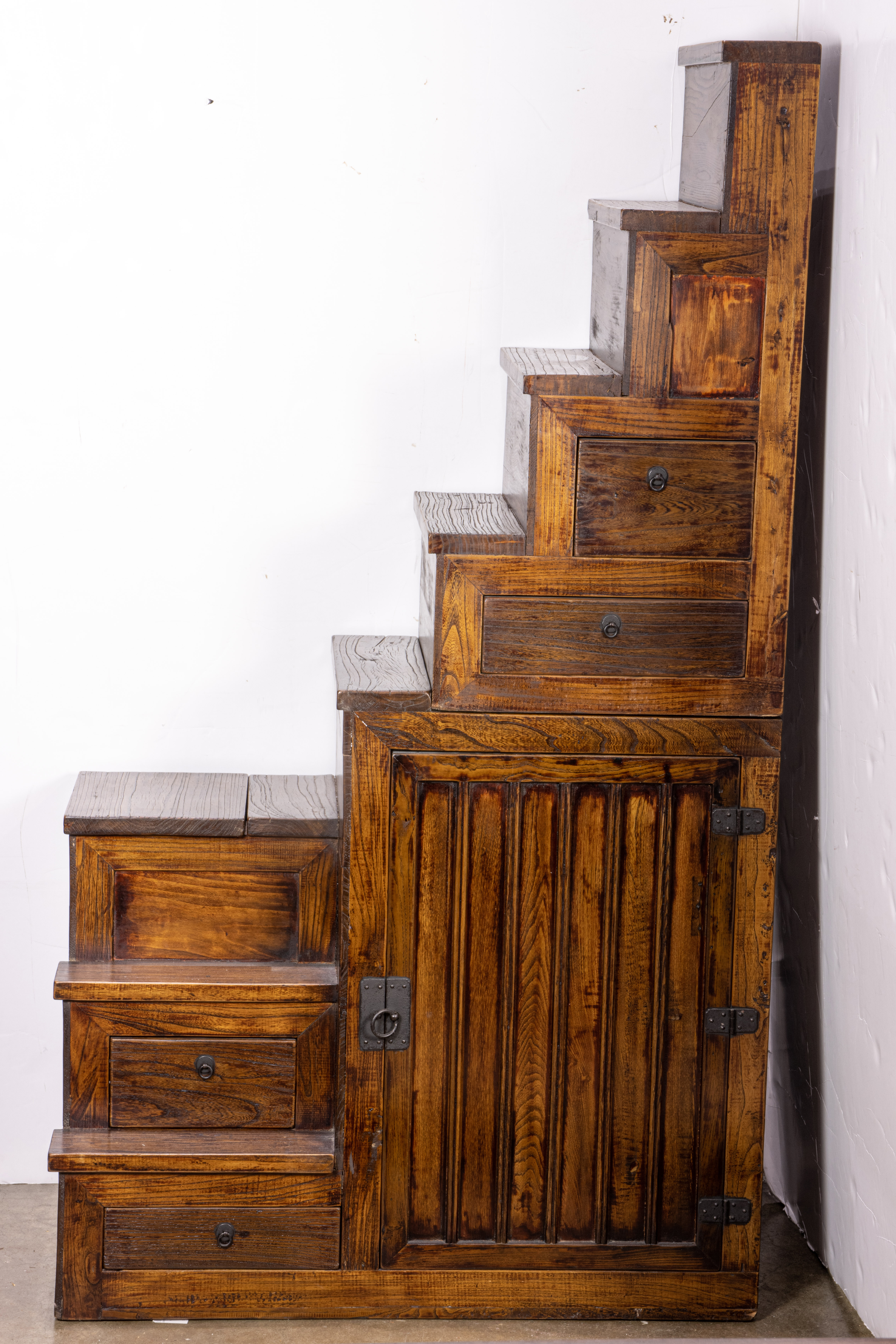 JAPANESE TWO-PART STEP TANSU