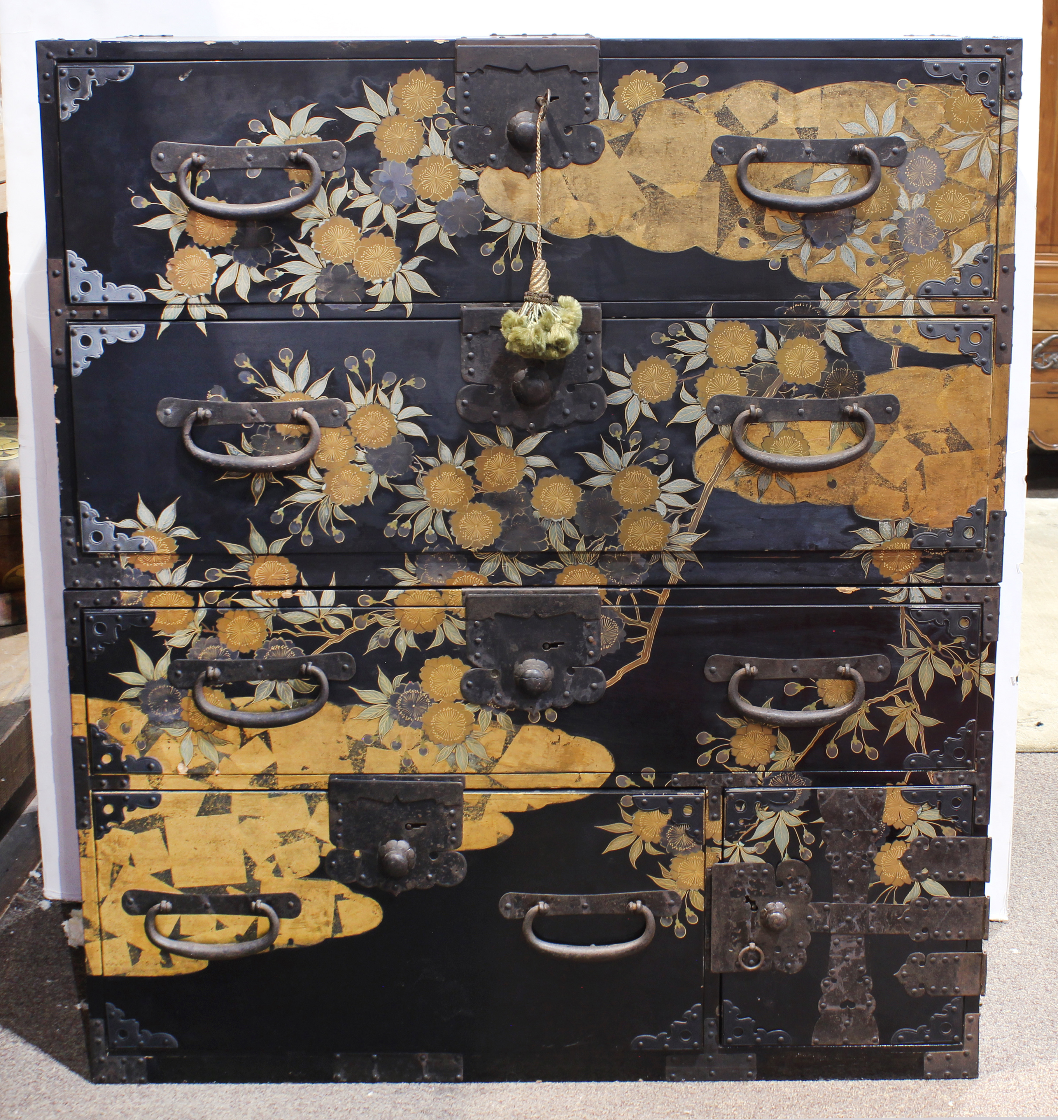 JAPANESE TWO-PIECE GILT LACQUERED