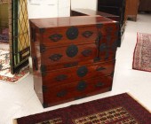 JAPANESE TWO-SECTION TANSU CHE