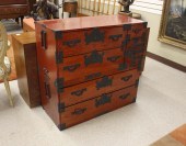 JAPANESE TWO-SECTION TANSU CHE