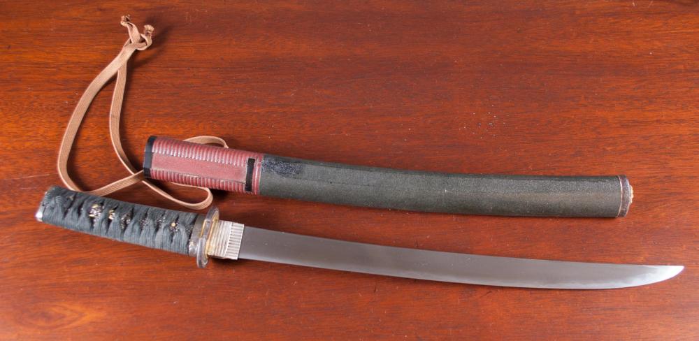 JAPANESE WAKIZASHI SWORD HAVING A