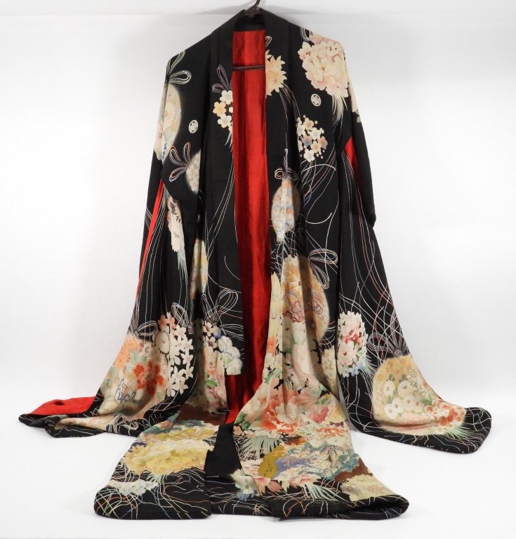 JAPANESE YUZEN HAND PAINTED