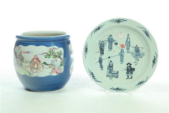 JARDINIERE AND CHARGER.  China 