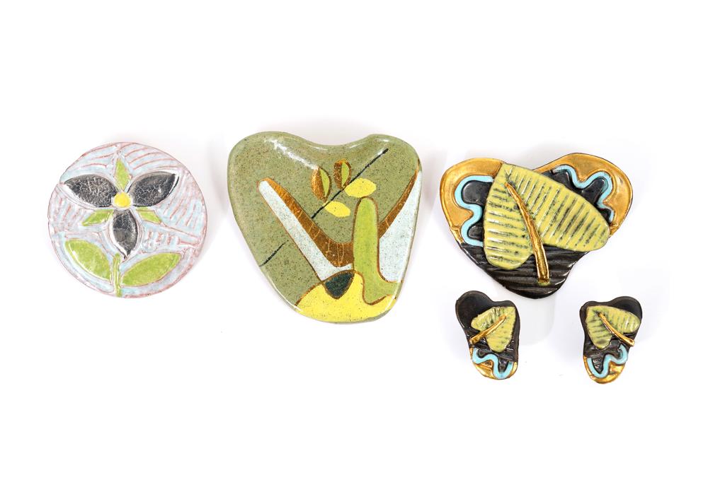 JARKO ZAVI CERAMIC PINS (3) AND