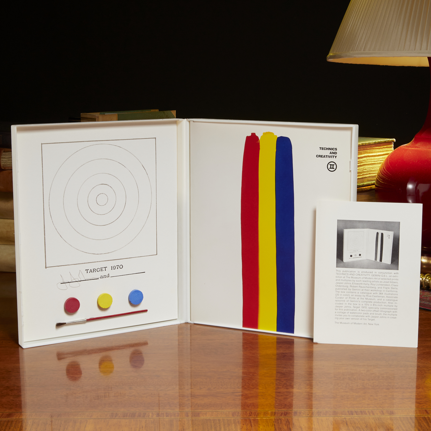 JASPER JOHNS, TECHNICS AND