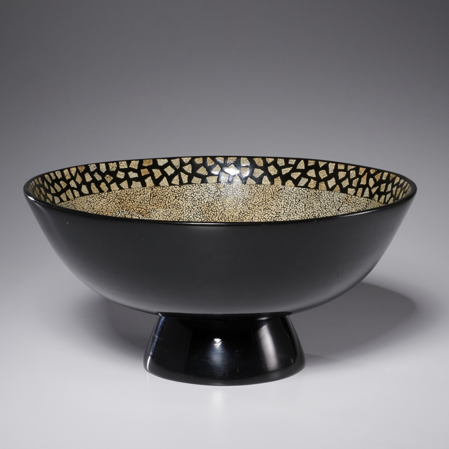 JEAN DUNAND (STYLE), EGGSHELL
