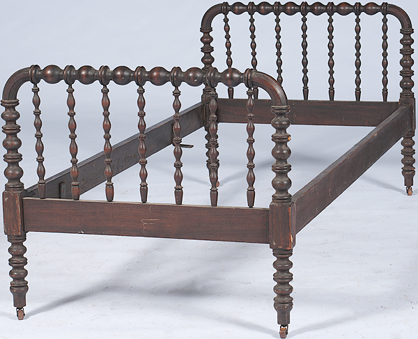 Jenny Lind-style Day Bed 19th
