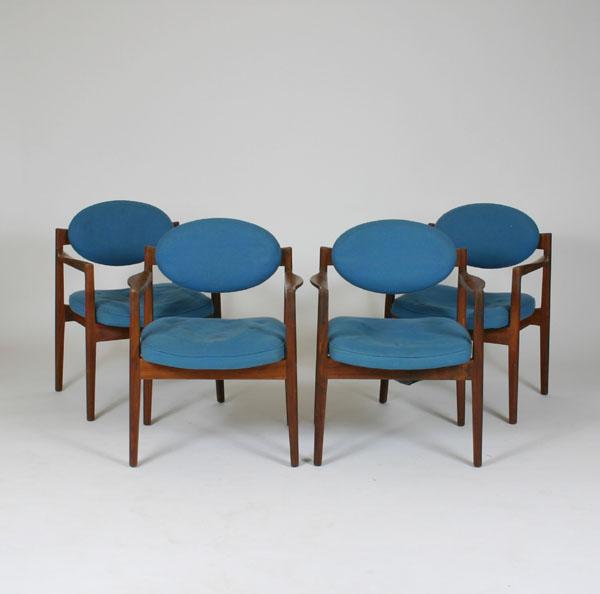 Jens Risom 4 Danish Modern teak arm