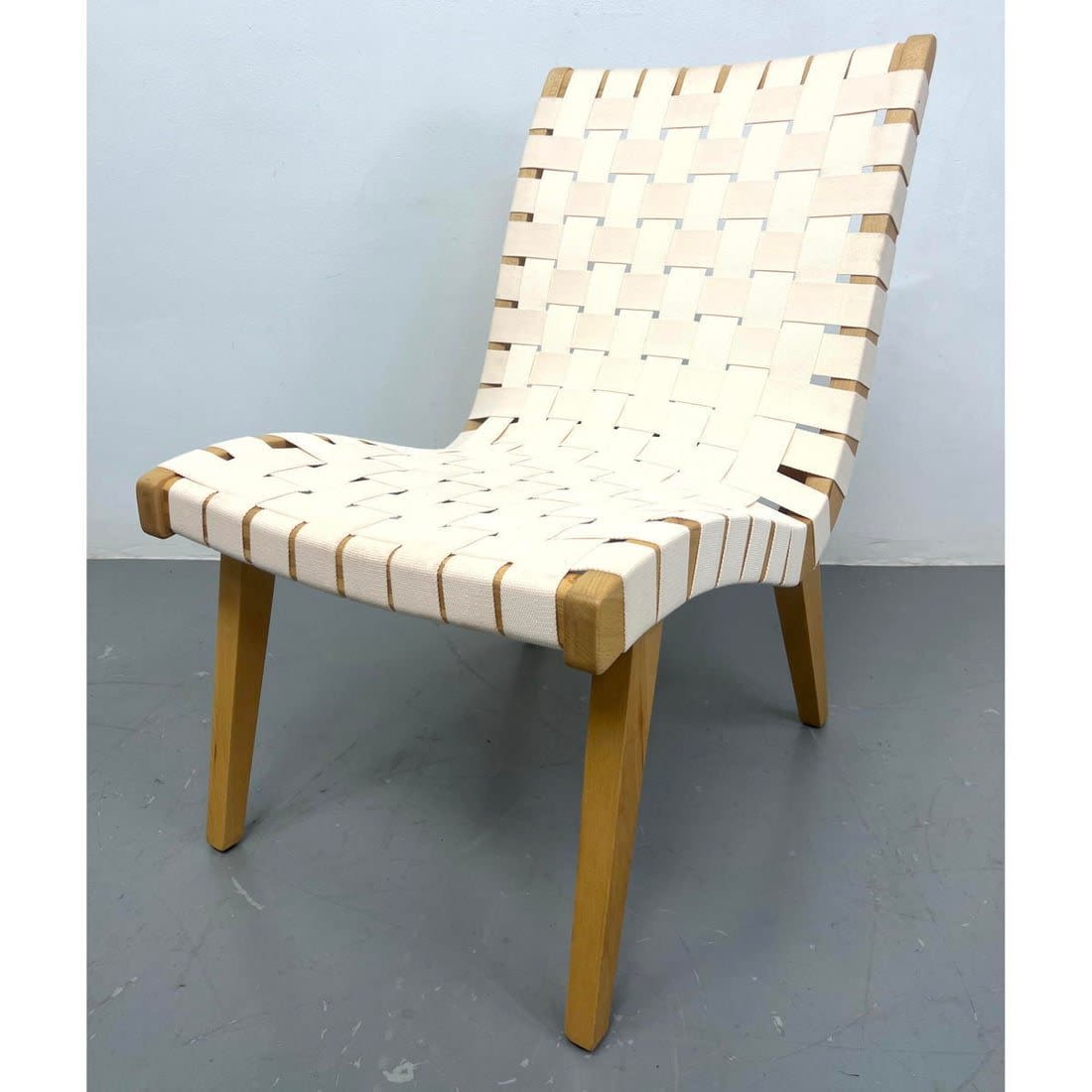 Jens Risom AHR Lounge chair.