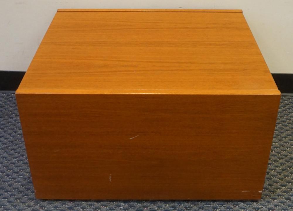 JESPER DANISH MID-CENTURY MODERN