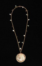 JEWELRY: 14K CAMEO PENDANT WIT