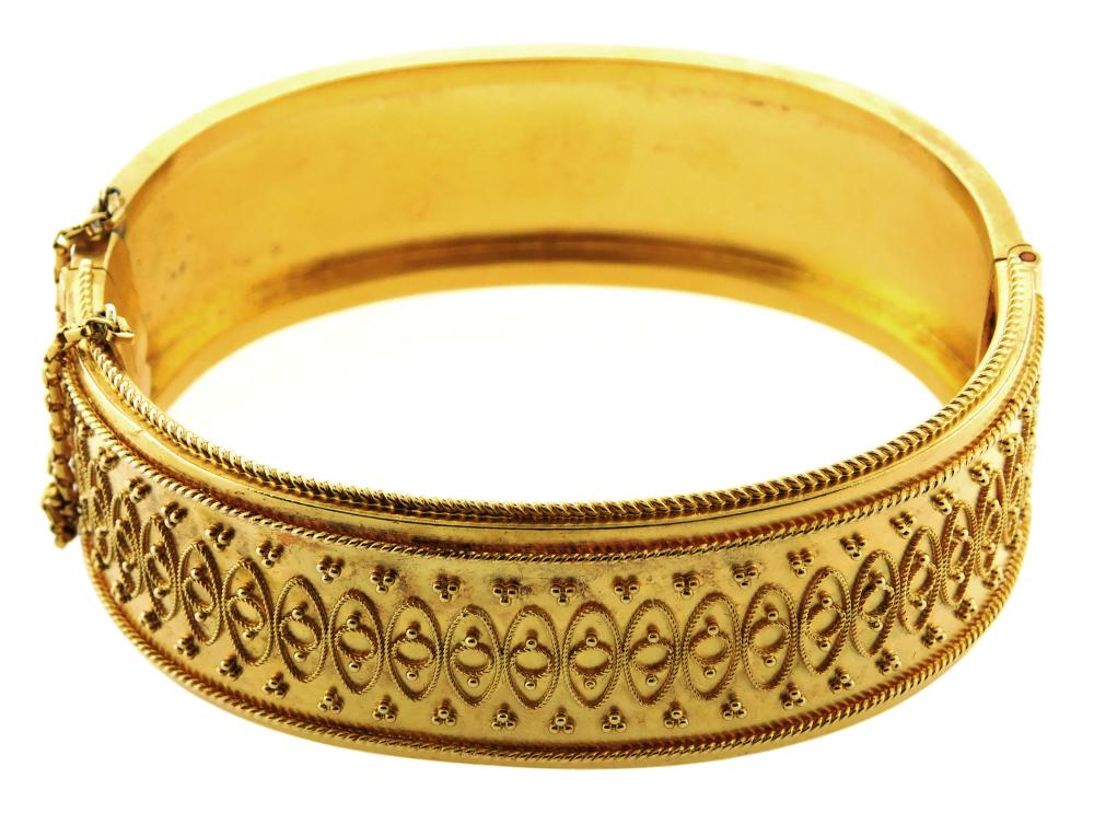 JEWELRY: 14K VICTORIAN BANGLE
