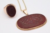 JEWELRY. 14KT GOLD AND CARNELI