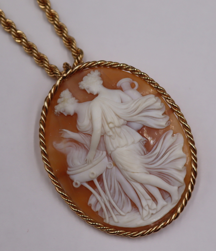 JEWELRY. 14KT GOLD AND CARVED CAMEO