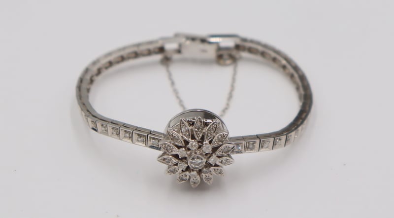JEWELRY. 14KT GOLD AND DIAMOND