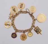 JEWELRY. 14KT GOLD BRACELET WI
