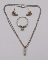 JEWELRY. 14KT GOLD DIAMOND ACC
