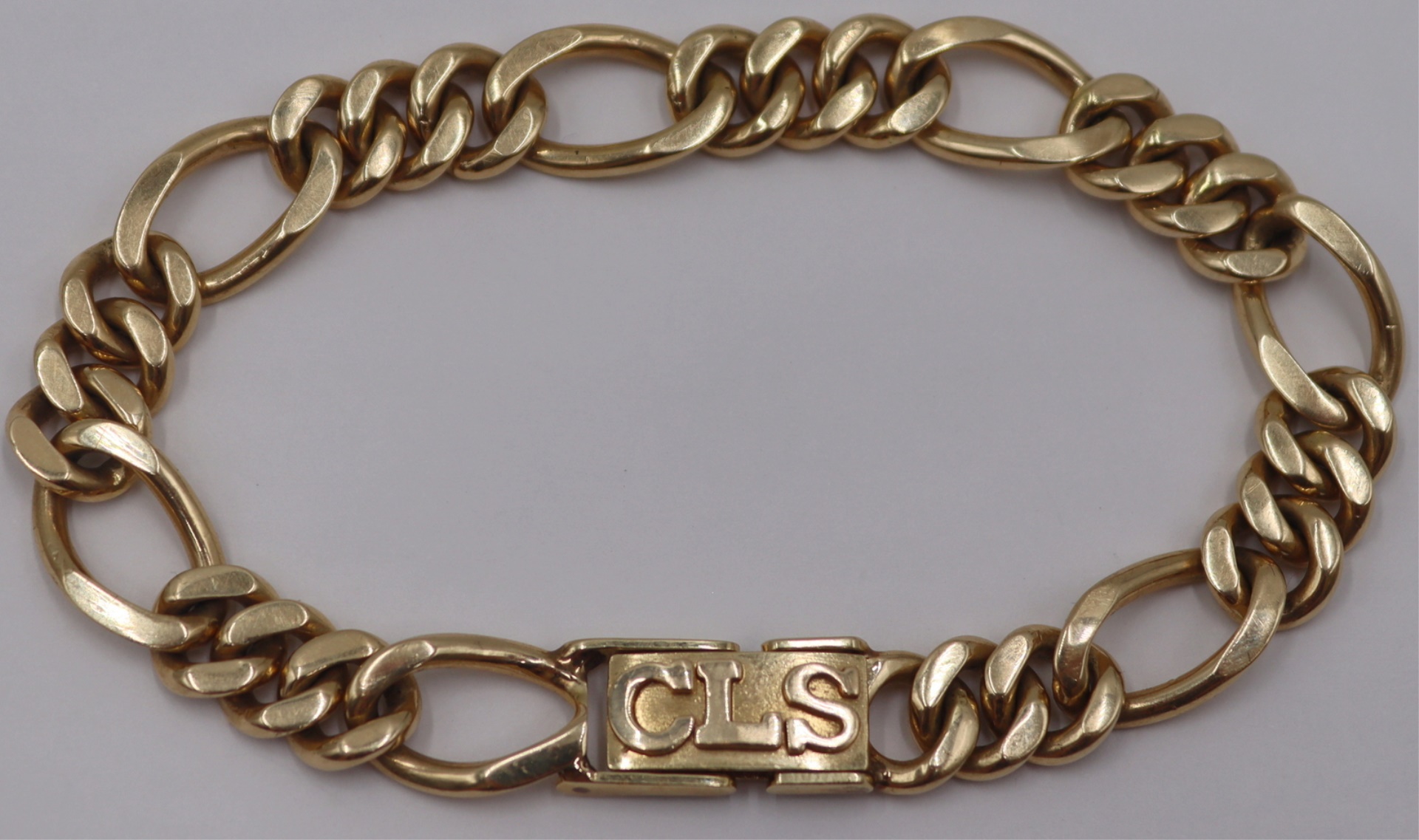 JEWELRY. 14KT GOLD FIGARO CHAIN