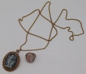 JEWELRY. 14KT GOLD MOUNTED CAR