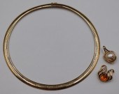 JEWELRY. 14KT GOLD OMEGA CHOKE