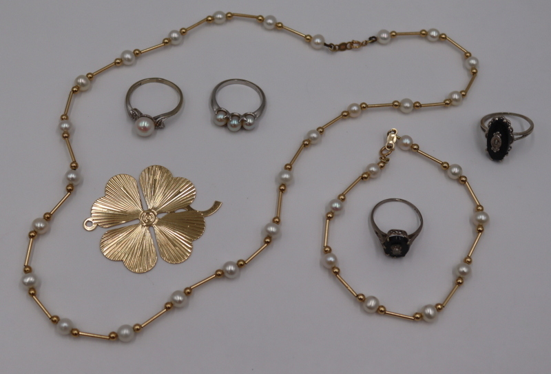 JEWELRY. 14KT GOLD PEARL DIAMOND