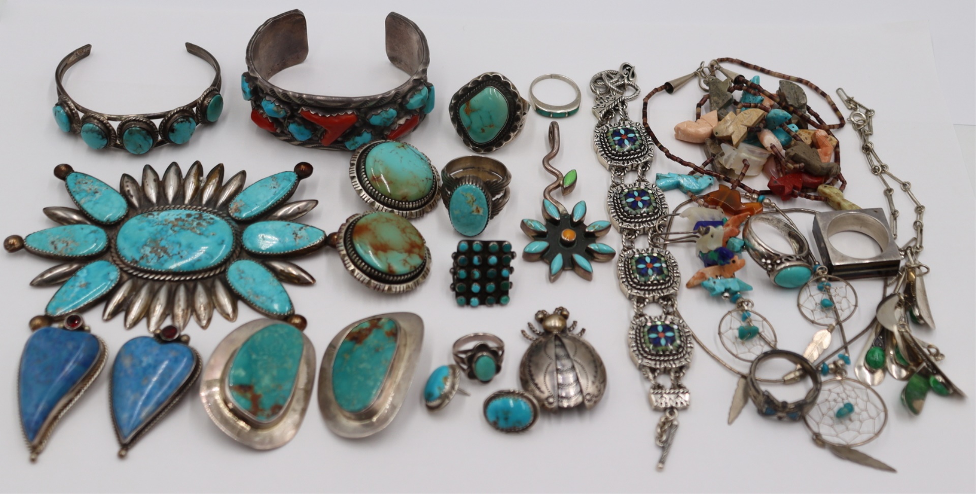 JEWELRY. 18 PCS. OF SILVER