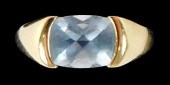 JEWELRY: 18K AQUAMARINE RING,