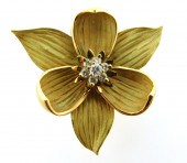 JEWELRY: 18K DIAMOND FLOWER BR