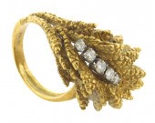 JEWELRY: 18K DIAMOND RING, STA
