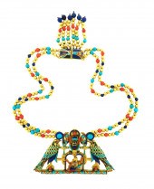 JEWELRY: 18K EGYPTIAN MOTIF NE