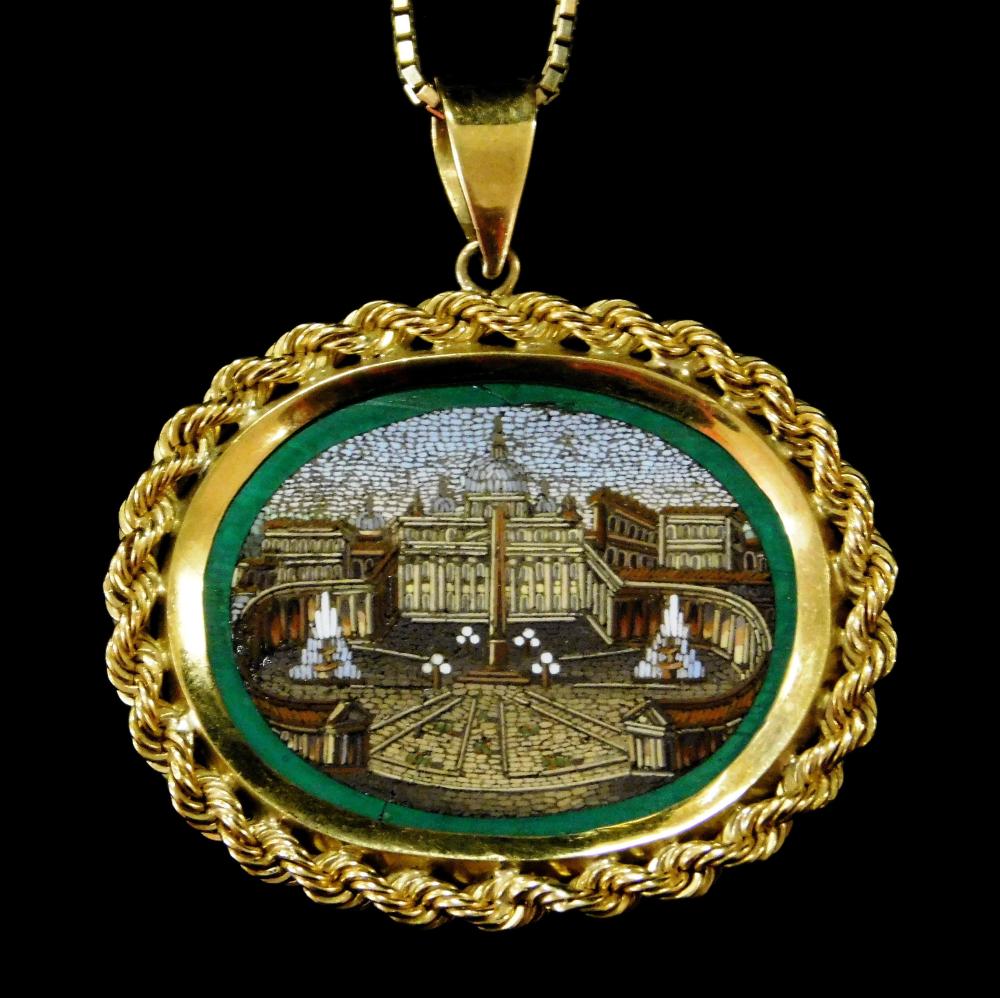 JEWELRY: 18K MICROMOSAIC PENDANT ON